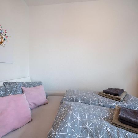 Moderne Eg-Wohnung In Sudenburg Mit Parkplatz, Top Anbindung Magdeburg Exterior foto